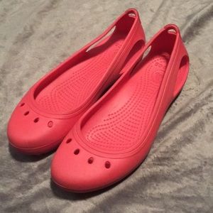 Pink Croc flats: Light weight and comfy!